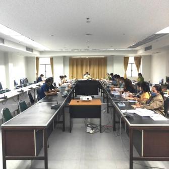 สพม. เข้าร่วมประชุมคณะกรรมการกลั่นกรองการกู้เงิน จ.ประจวบคีรีขันธ์