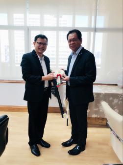 กกจ. สพม. เข้าพบ ผู้ช่วยผู้อำนวยการธนาคารออมสิน สายงานกิจการสาขา 6 ขึ้นตรงผู้อำนวยการธนาคารออมสิน